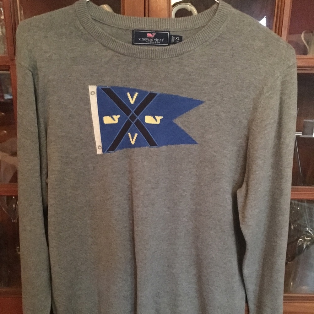 NWOT Vineyard Vines Boys Sweater, Size 18